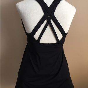 Lululemon black tank